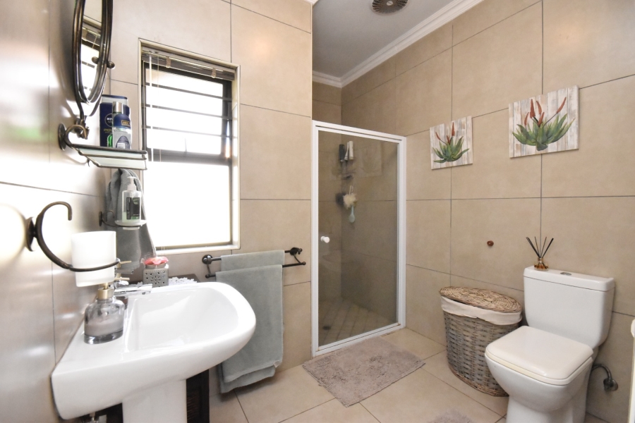 2 Bedroom Property for Sale in Waterberry Estate North West